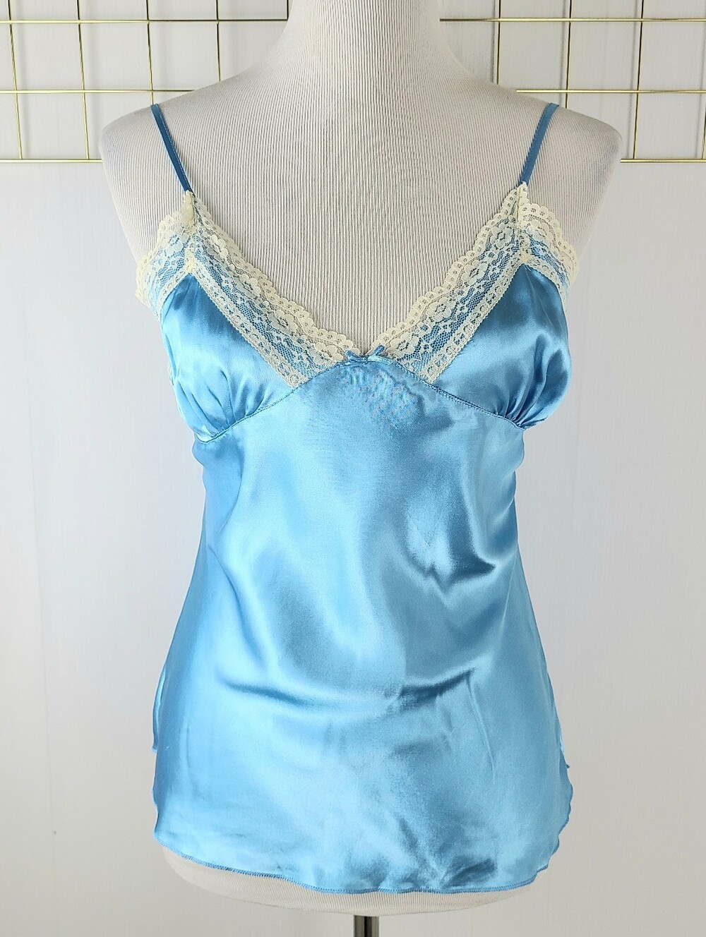 Vintage Y2K Satin Lace Trim Vintage Camisole Top